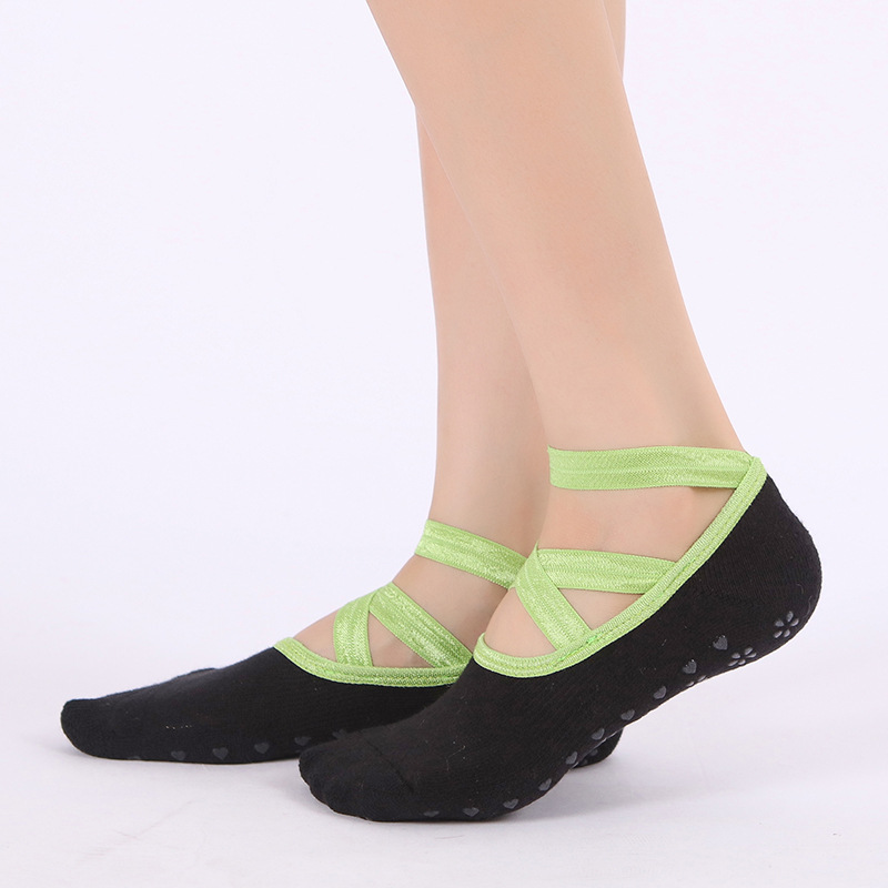 Non Slip Grip Toe Socks Yoga Sports Socks with Strips